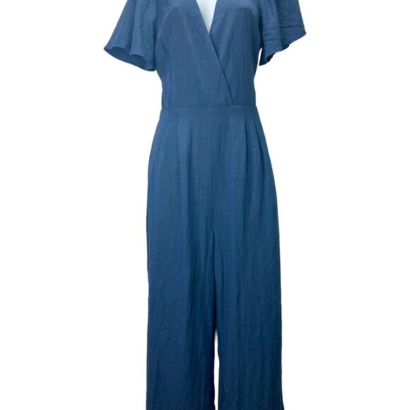 Lulu's Navy Flutter Sleeve Backless V-Neck Jumpsuit Size M - Picture 3 of 15